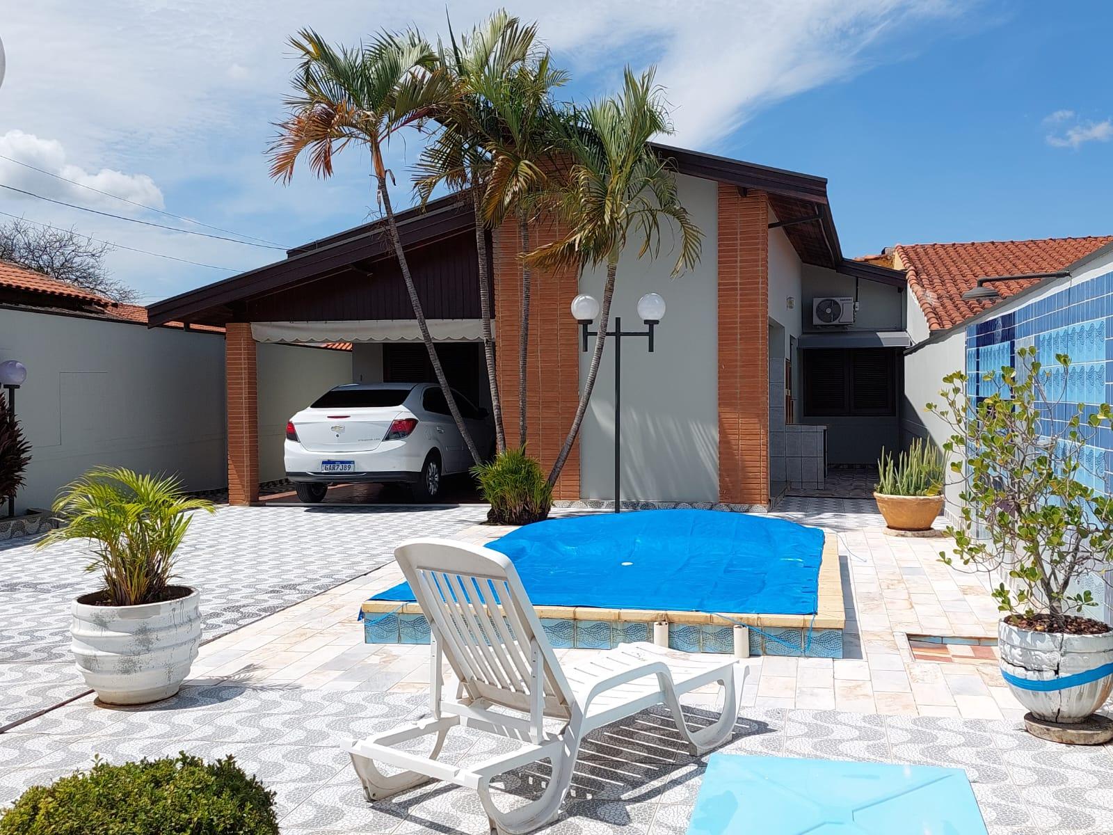 Casa com Piscina no Jardim Santo André - Mogi Guaçu
